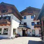 Hotell Aquila 2*