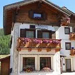 Aquila Hotell